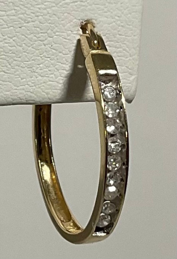 Single Earring - image 2