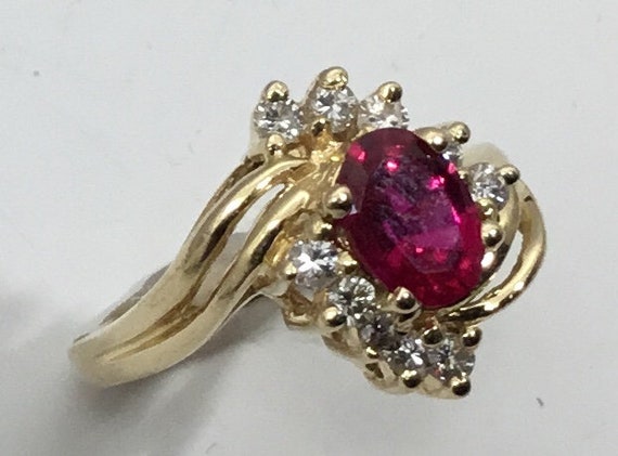Ruby and diamond 14kt gold ring - image 5