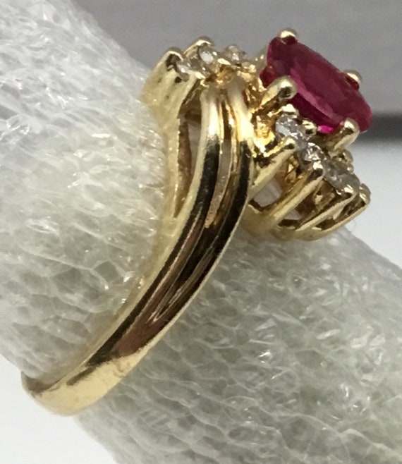 Ruby and diamond 14kt gold ring - image 9