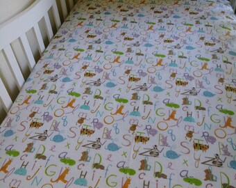 Bnj crafts owls fitted crib sheet