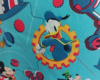 Mickey Mouse Clubhouse Crib Sheet: Cartoon Gears, Pluto & Donald Duck Bedding