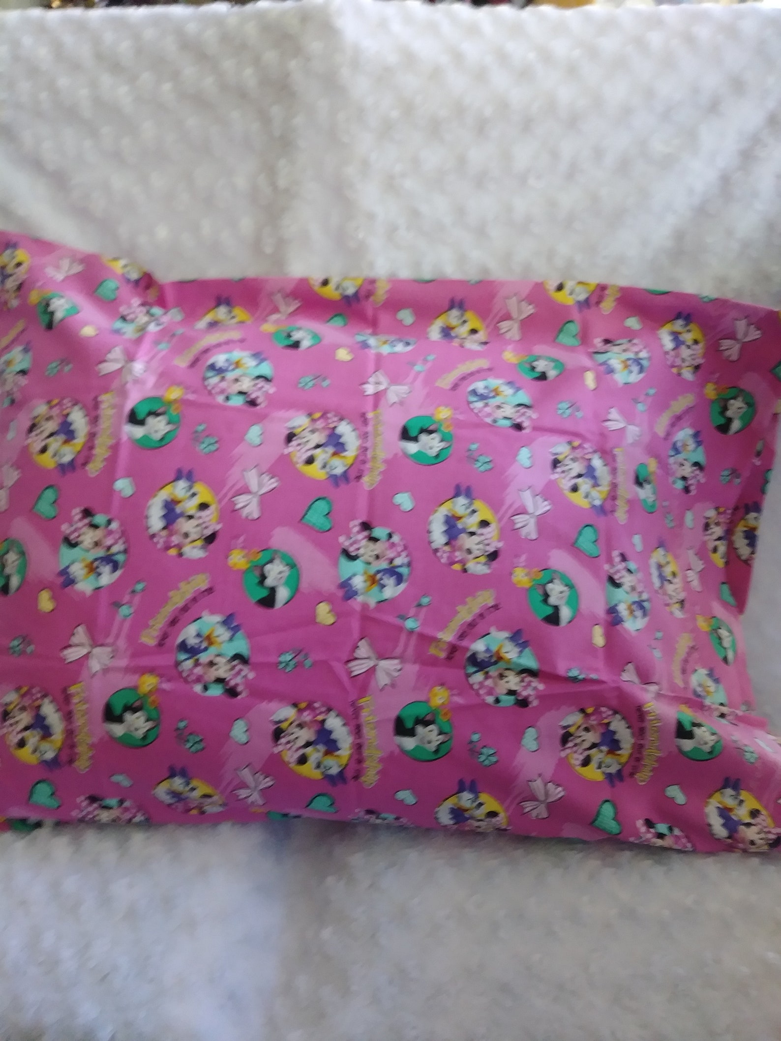 Minnie Mouse Daisy Duck Pillowcase / Pink Bedding / Minnie Etsy