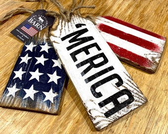 Patriotic Decor, Merica Wood Tags, Rustic American Flag Sign, 4th of July, Country Decor, Primitive Log Cabin Decor USA