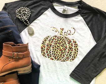 Cheetah Pumpkin Shirt, Fall Cheetah Shirt, Women Pumpkin shirt, Animal Print Pumpkin Shirt, Animal Kingdom Shirt, Shabby Chic Pumpkin Shirt