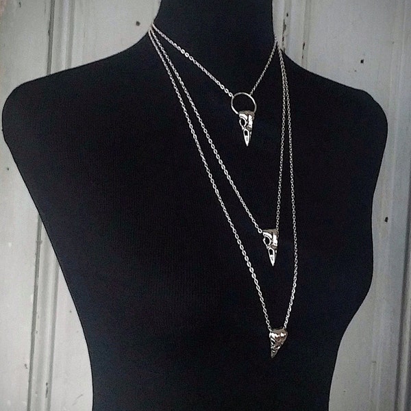 Morgana - Necklace - Choker - Bird - Skull - Lariat - Pendant - Witchy -  Goth - Gothic - Spooky - Dark - Macabre - Gift