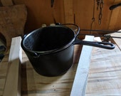 Vintage Wagner Ware Cast Iron 1285 Deep Fat Fryer and Basket