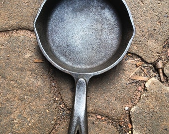 This Farberware electric frying pan my dad got as a wedding gift in 1967 is  still going strong. The marriage failed but the pan remains. :  r/BuyItForLife