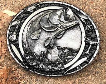 Large Mouth Bass Fish Commemorative 1986 Bergamot brass works belt buckle