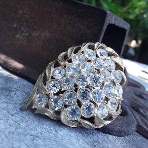 EMMONS ヴィンテージ ブローチ Vintage Signed Emmons Gold Tone Textured Twisted Circle