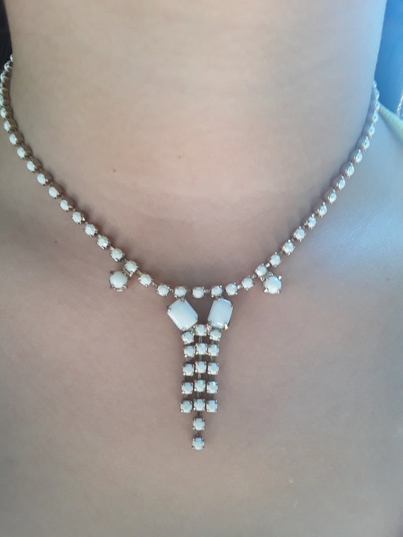 Vintage white rhinestone necklace choker