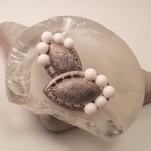 Vintage clip on Earrings