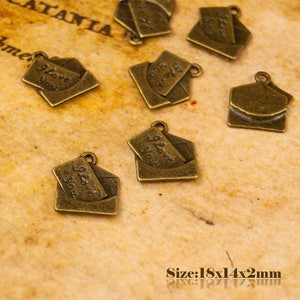 2,5 o 10 piezas de estilo vintage antiguo bronce sobre "te amo" dijes colgante 003