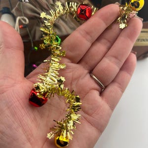 Miniature tinsel garland