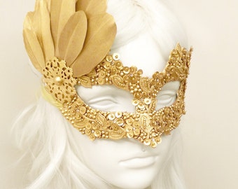Sequined Gold Masquerade Mask With Rhinestones And Feathers - Venetian Style Gold Masquerade Ball Mask For Prom, Costume Party, Wedding