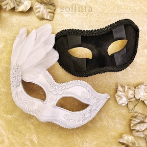 Black & White Couple&#39;s Masquerade Mask With Feathers - Masquerade Ball Mask For Women And Men - Bride And Groom&#39;s Mask - Masquerade Wedding