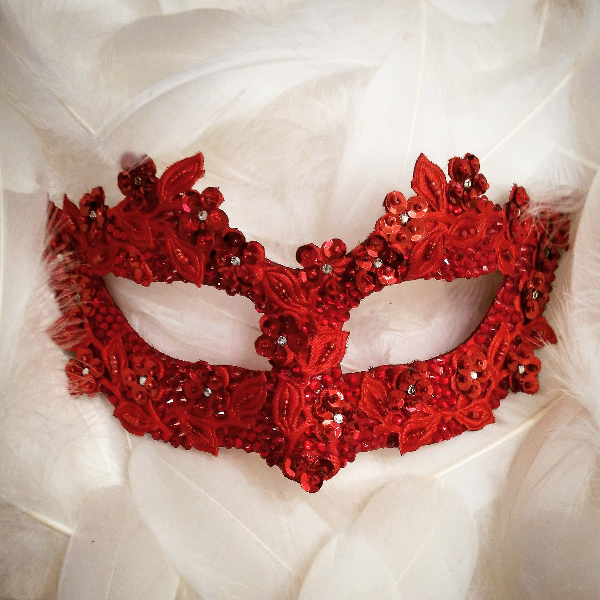 Sequined Red Masquerade Mask With Rhinestones and Embroidery