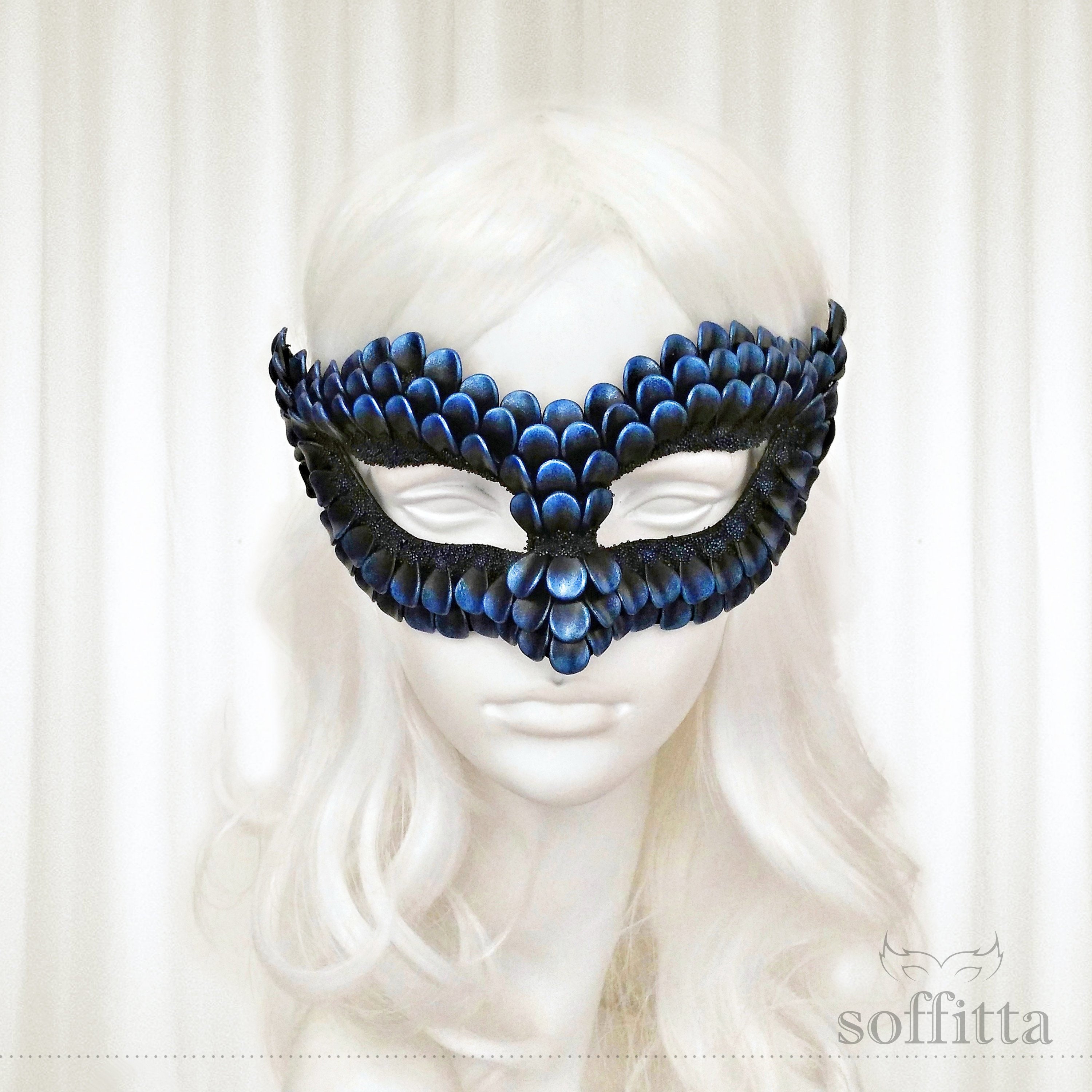 Blau Schwarz Maskerade Maske Mit Drachenschuppen Antik Etsy