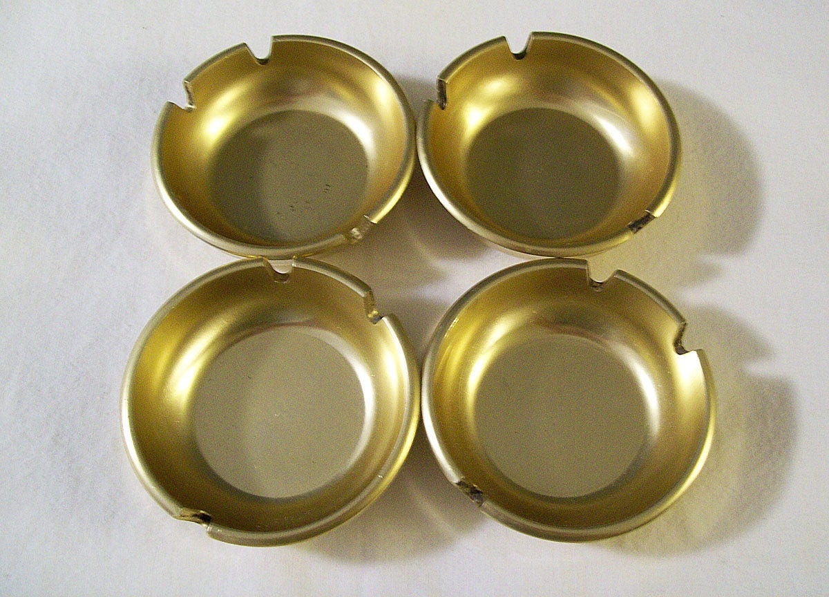 KAISER ALUMINUM Gold Ashtrays Set of Four Small Size 3.25 Etsy Australia