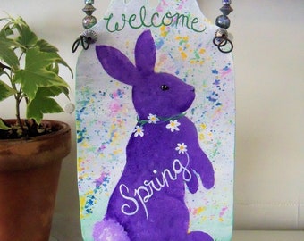 Welcome Spring Bunny Sign / Spring Easter Bunny Plaque