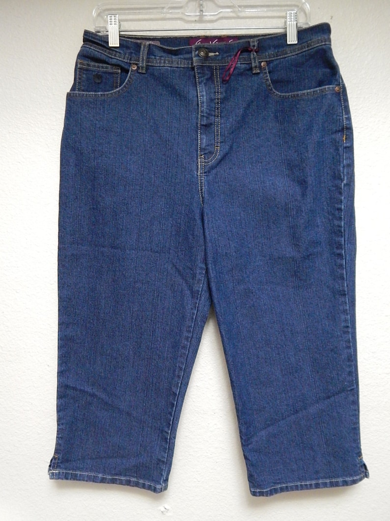 Gloria Vanderbilt 32 Waist Womens 12 Dark Blue Denim Capri Stretch Pants