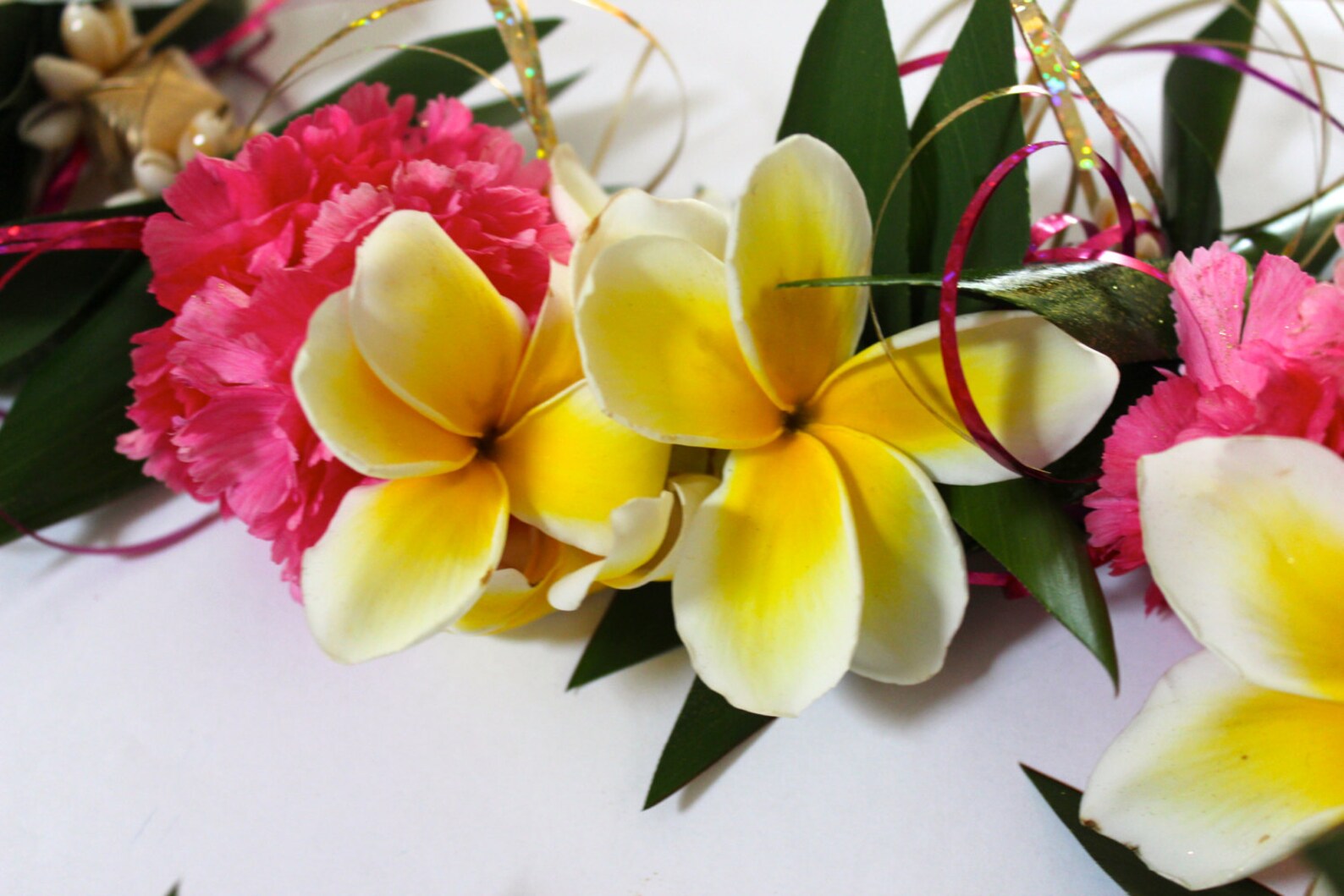 Custom Fragrant Fresh Flower Lei With Plumerias & Carnations Etsy