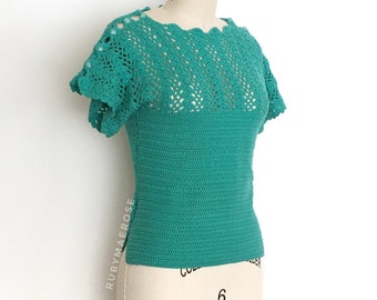 vintage 1970s top • teal crochet knit pullover top • 70s vintage top