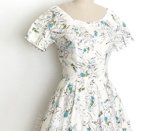 50s L’Aiglon floral cotton day dress • 1950s designer vintage dress • small