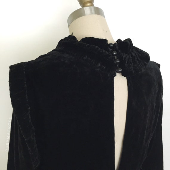 vintage 1930s dress • silk velvet cut out bias cu… - image 7