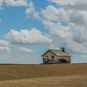 Rural Old Country Barn Architecture Photo, Barn Image, Midwest Plains Farming, Cloud Print