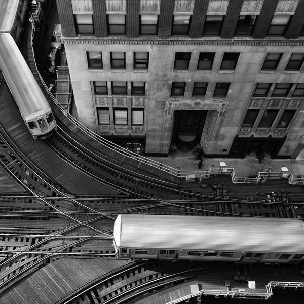 Chicago Train Photography, Lake and Wells Travel Art, Black White Architecture, Train Buff Picture for Him