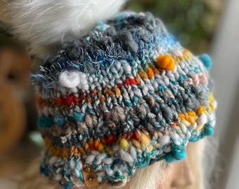 Handspun Art Yarn Pom Pom Hat Hand Dyed Hand Spun Art Yarn Hand Knit White Pom-Pom