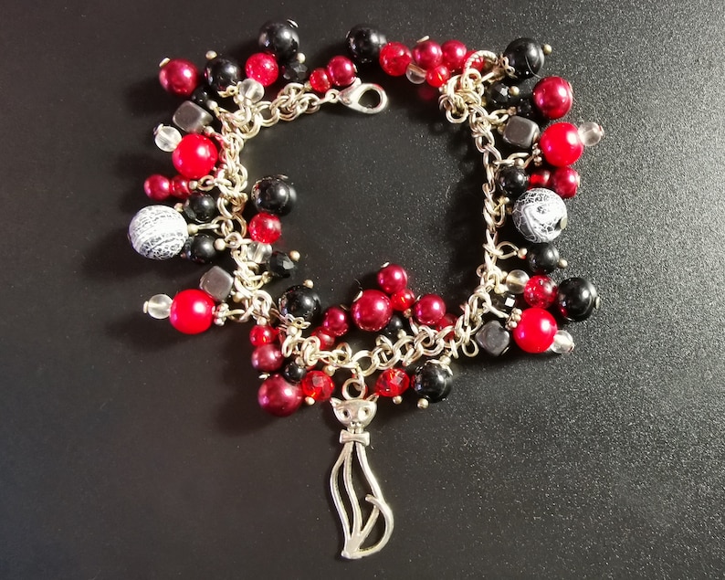 Skeleton Cat Semi Precious Stone /& Glass Bead Chunky Charm Bracelet Goth Gothy Witch Skull - Silver Plated Unique One of A Kind