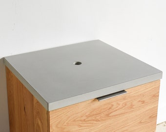 Concrete Vessel Vanity Top / Single Sink