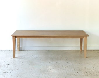 Mesa de comedor de granja de madera recuperada / Patas cónicas