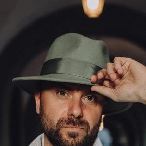 HOLDEN Cappello Fedora in feltro di lana SALVIA verde salvia / Tesa larga Elegante e pieghevole stile gangster padrino anni '50 Vintage moda Bogart Sinatra Trilby