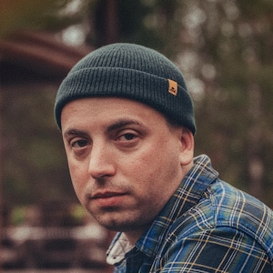 DUKE Cashmere Merino Wool Short Beanie Cut Above Ears Warm Knit Cap Docker Fisherman Hat Skull Bonnet Breathable Soft Stylish Durable GREEN