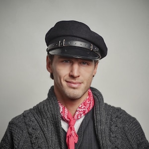 DANUBE MOD 1 Wool Cloth Lacquered Peaked Cap Cabbie Chauffeur Mens Hat Train Conductor Coachman Railway Gatekeeper Chauffer Cabby Cap BLACK