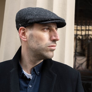 SALE - ABERDEEN Harris Tweed Flat Cap  Style Genuine Scottish Pure Wool Sixpence Vergon Derby Newsboy  Houndstooth DARK gRAY