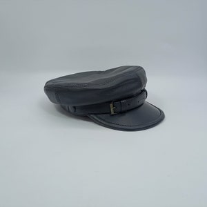 SALE!-MACIEJOWKA 54cm MODEL 8 Genuine Leather Traditional Polish Peaked Cap Fiddler Breton  Irish Newsboy Greek Fisherman Captains bLACK
