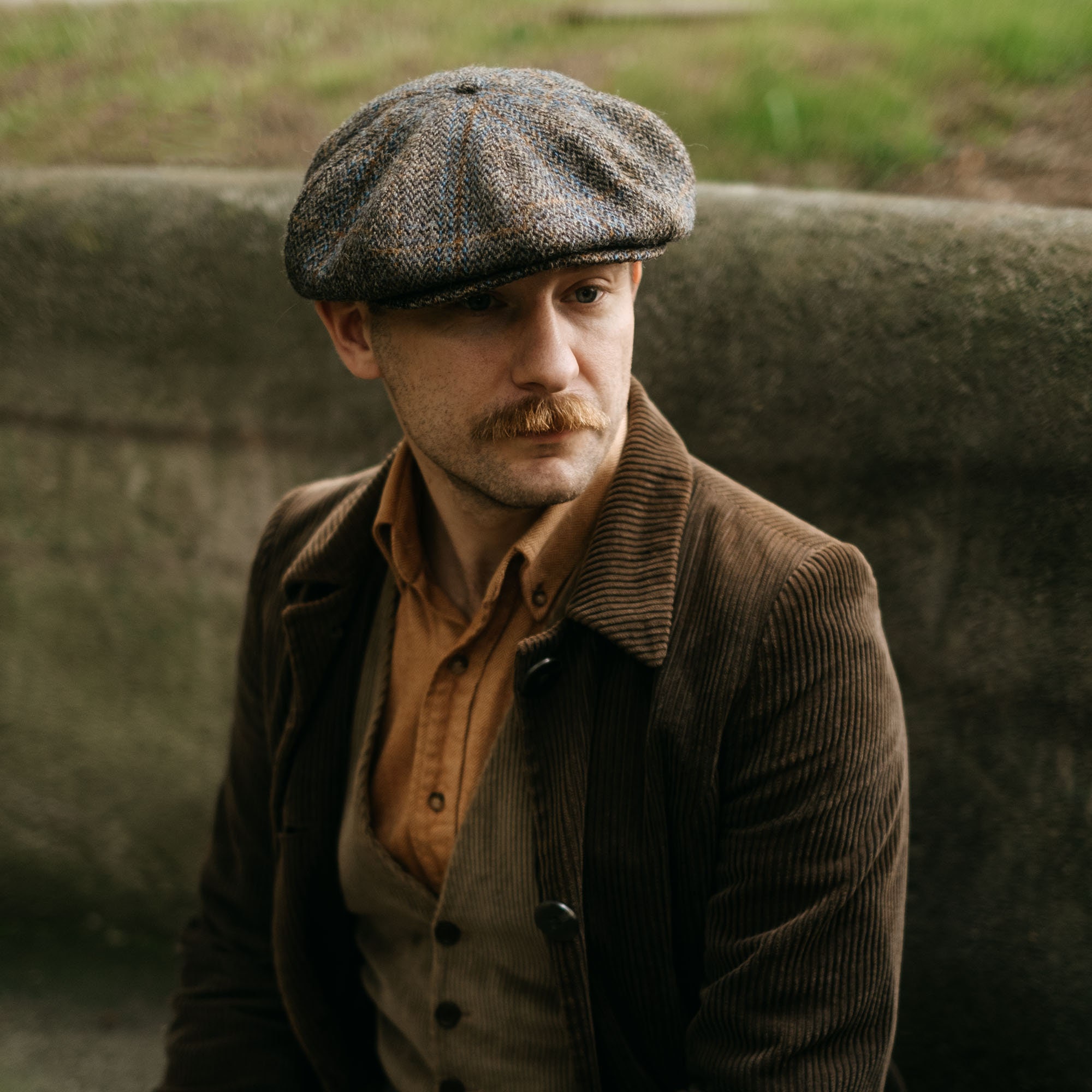 帽子 Peaky Blinders Harris Tweed Sterkowski Peaky Cap - made of genuine Harris Tweed with sewn down visor