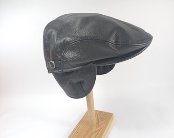 Boné de couro SALE-BYRON com abas dobráveis para as orelhas, estilo jornaleiro inglês, boné de golfe, boné de couro natural, preto.