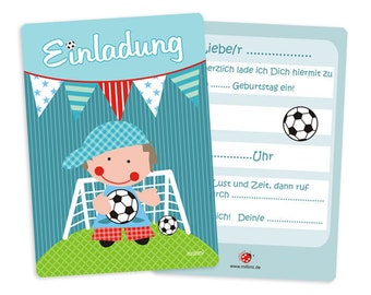 Einladungskarte zum Kindergeburtstag Fußball Junge in Blau von Millimi