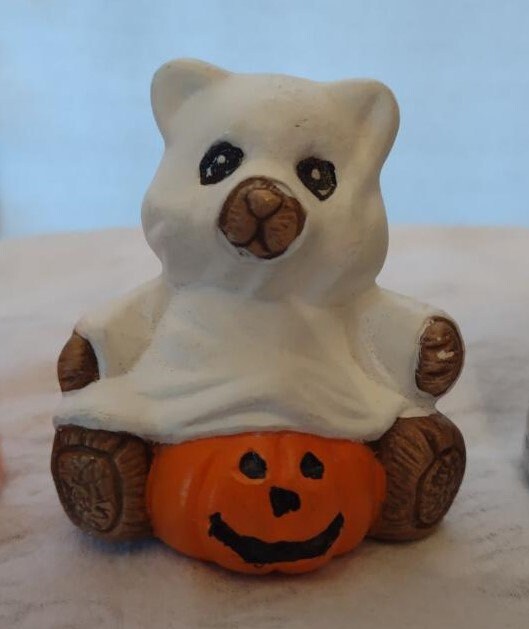 Vintage Halloween Decor Trio: Bear Ghost & Cat Candles With  display picture 1
