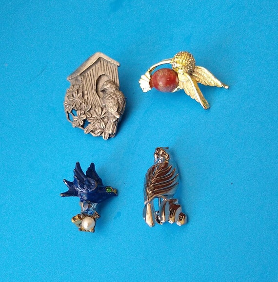 Vintage Bird Brooches Set: Birdhouse, Hummingbird, Bluebird, Hawk Pins
