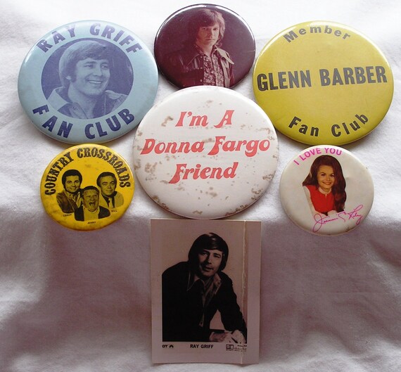 Vintage Country Music Pinback Collection: Clower, Reilly, Fargo