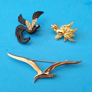 Vintage Bird Brooches Trio: Seagull, Art Deco, Songbird - 1970s Pins