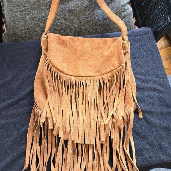 Vintage 1970s Leather Fringe Shoulder Handbag, Boho Hippie Leather Fringe Purse, Vintage Suede Ladies Purse, Berlin Leather Made In The USA