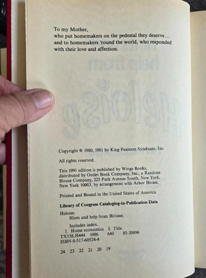 May include: Open book page with text dedicated to mothers and homemakers. Copyright information from 1980 and 1981 by King Features Syndicate, Inc. is visible. The book is a 1991 edition published by Wings Books.