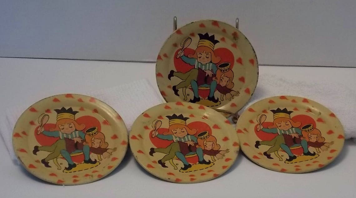 20 OFF 1940's Ohio Art Queen Of Hearts Tin Litho Tea Set Etsy