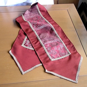 1970&#39;s Retro Burgundy & Gold Tapestry Table Runner - Holiday Table Linen - Christmas Table Runner